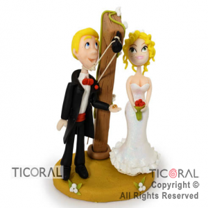 ADORNO PAREJA NOVIOS EN HORCA A. PORCELANA FRIA x 1